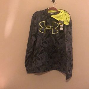 Neon under armour sweatshirt